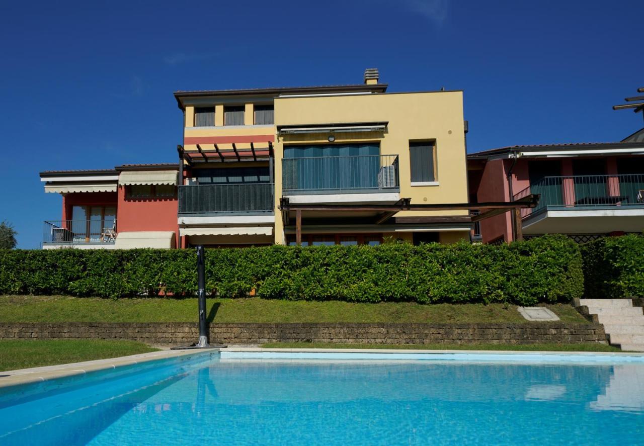 Апартаменты Gardalake Blueparadise